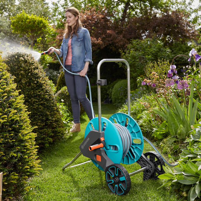 How to Set Up the Gardena Clever Roll Hose Reel 