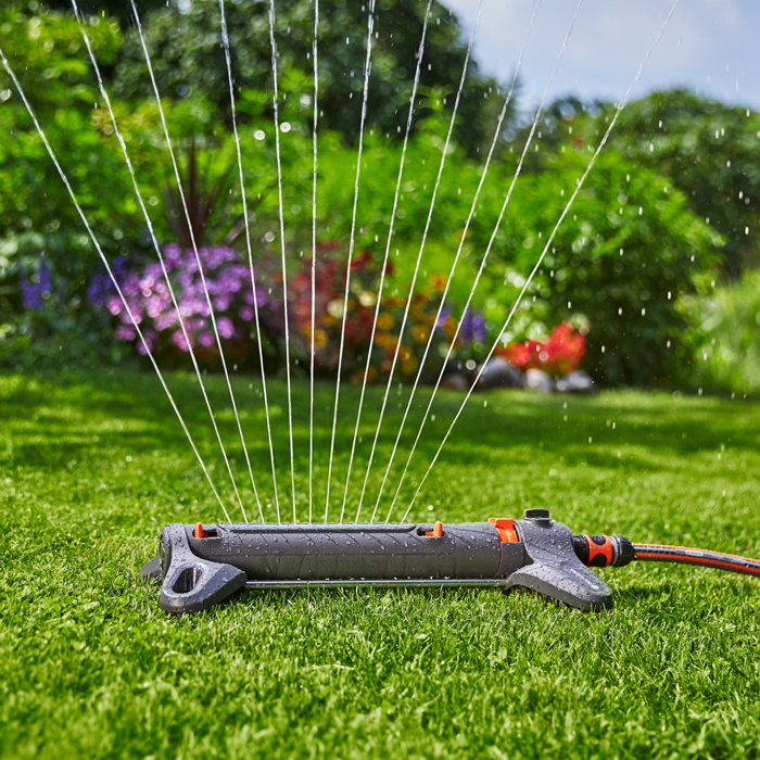 Gardena AquaZoom S Oscillating Sprinkler | Watering Accessories